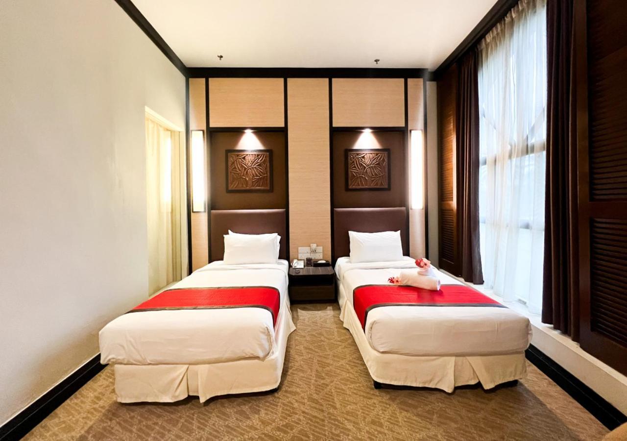 Tanjung Puteri Golf And Resort Malaysia Pasir Gudang Exterior foto