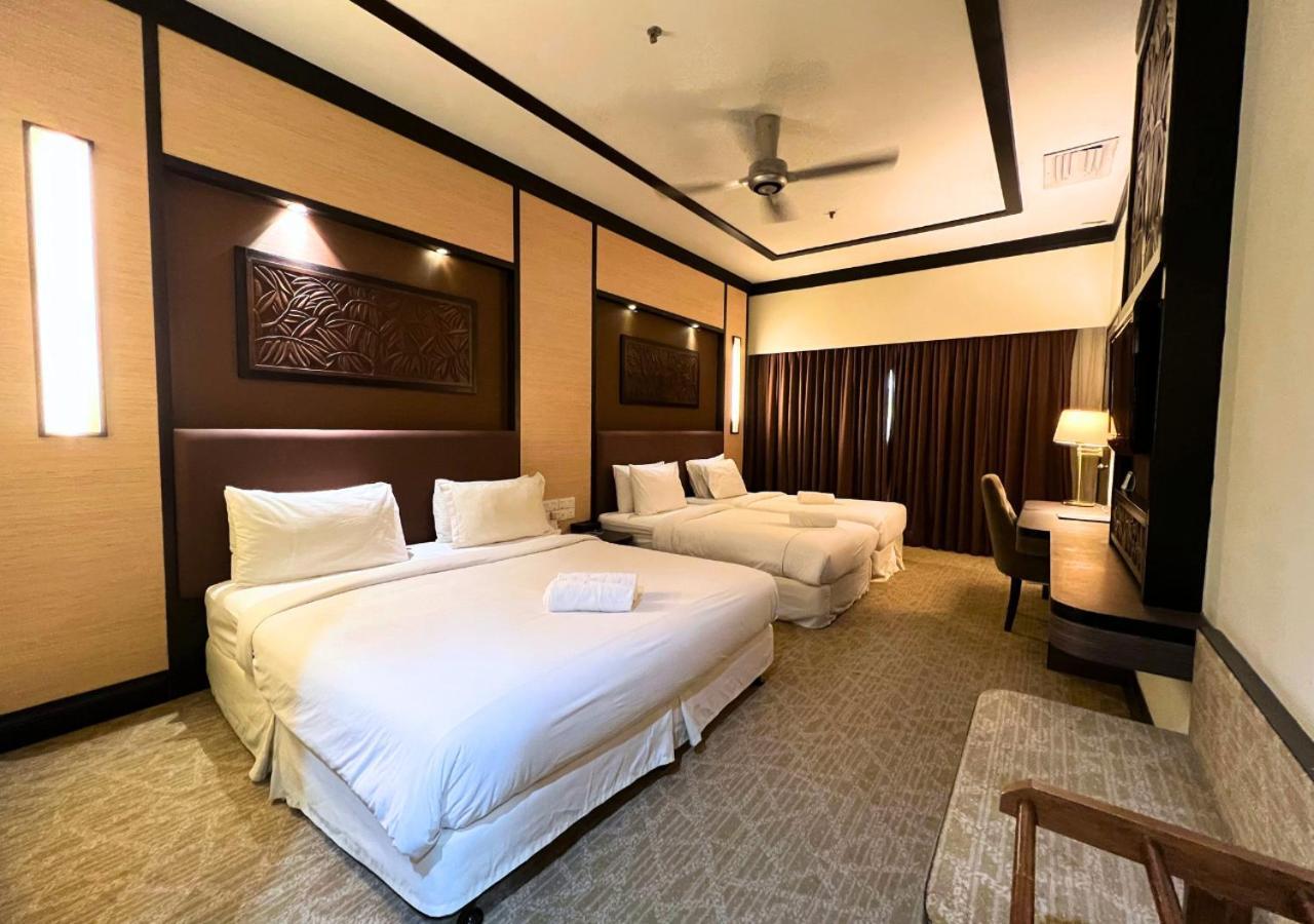 Tanjung Puteri Golf And Resort Malaysia Pasir Gudang Exterior foto