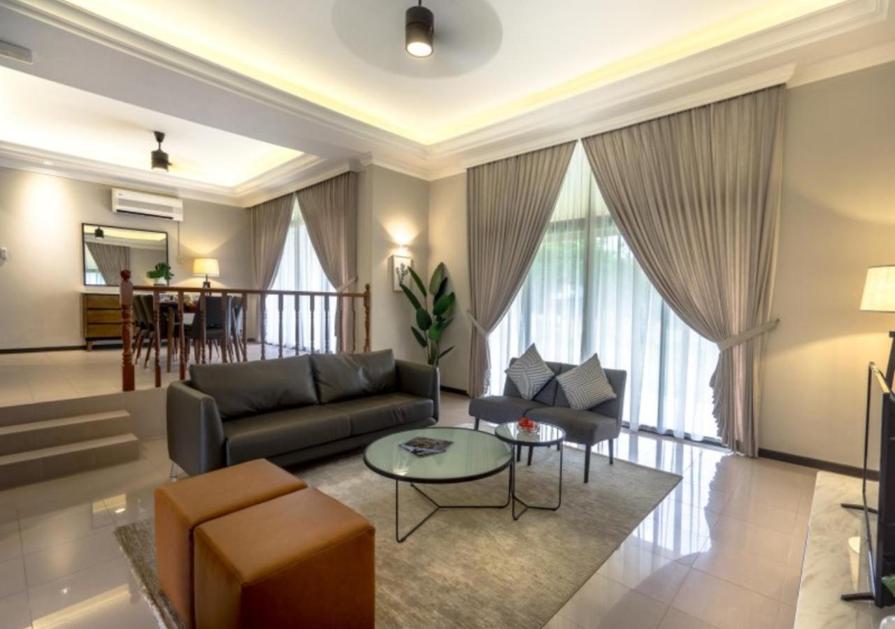 Tanjung Puteri Golf And Resort Malaysia Pasir Gudang Exterior foto