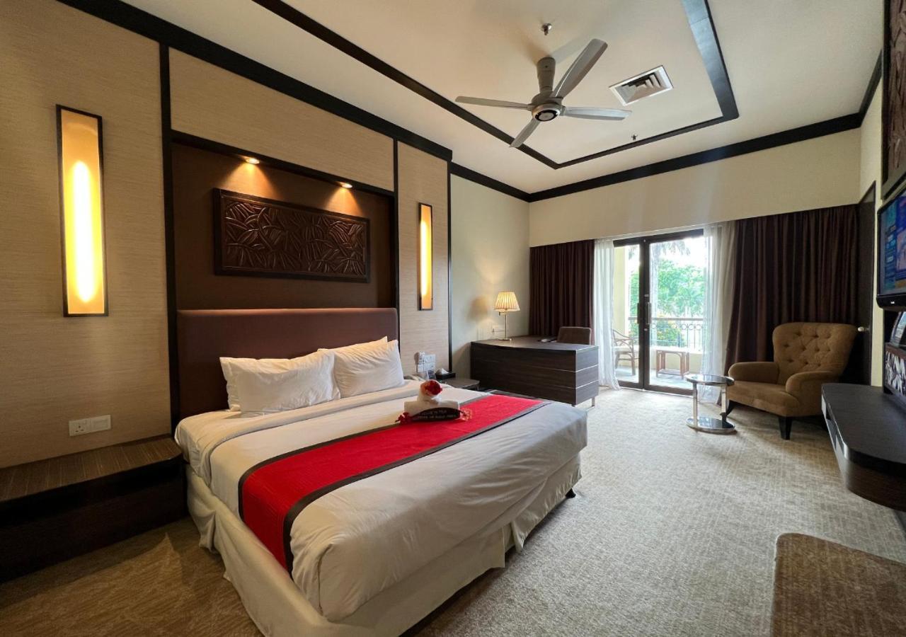 Tanjung Puteri Golf And Resort Malaysia Pasir Gudang Exterior foto